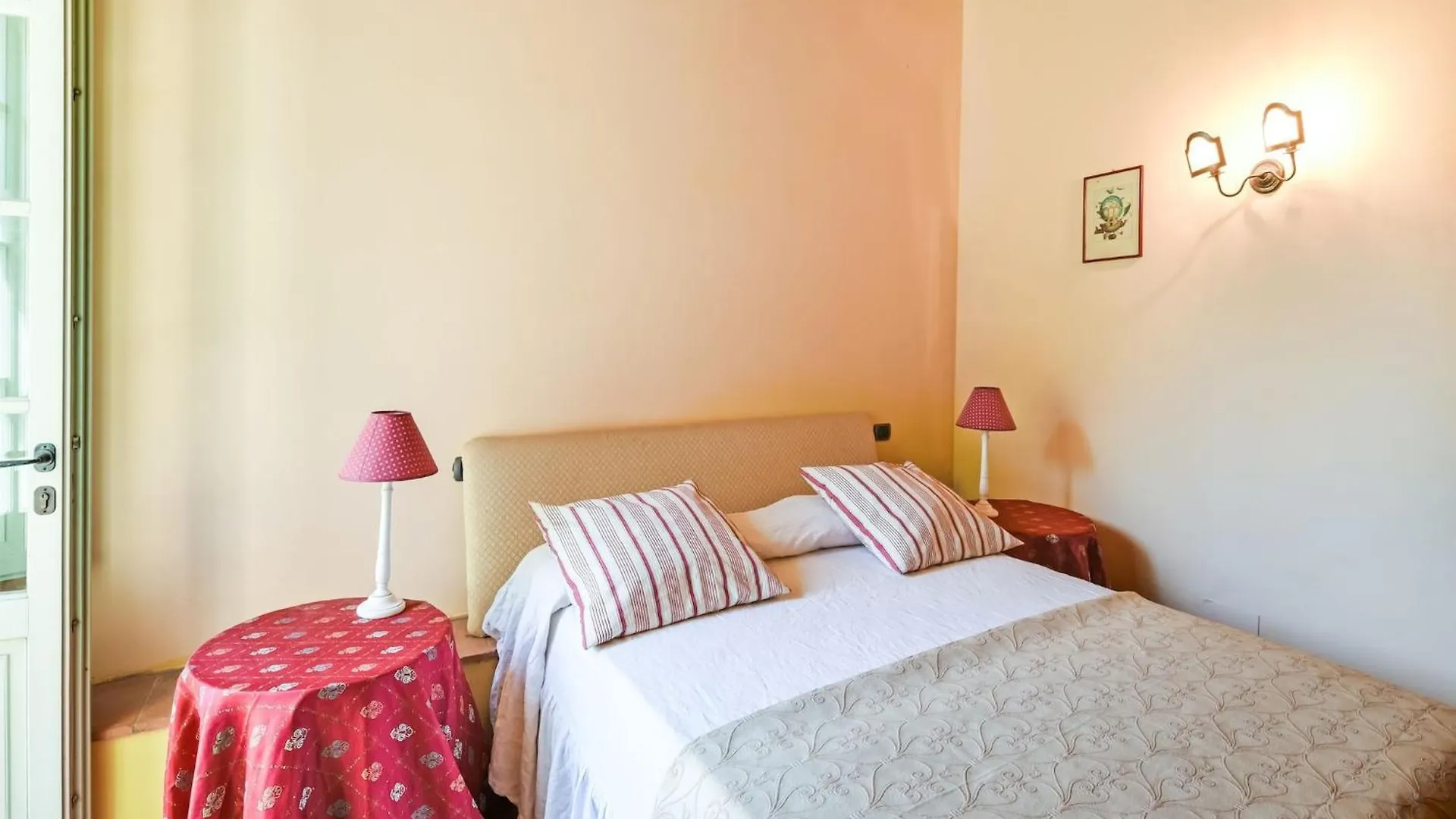Comfortable Apartment With Stunning Views Near Hot Springs