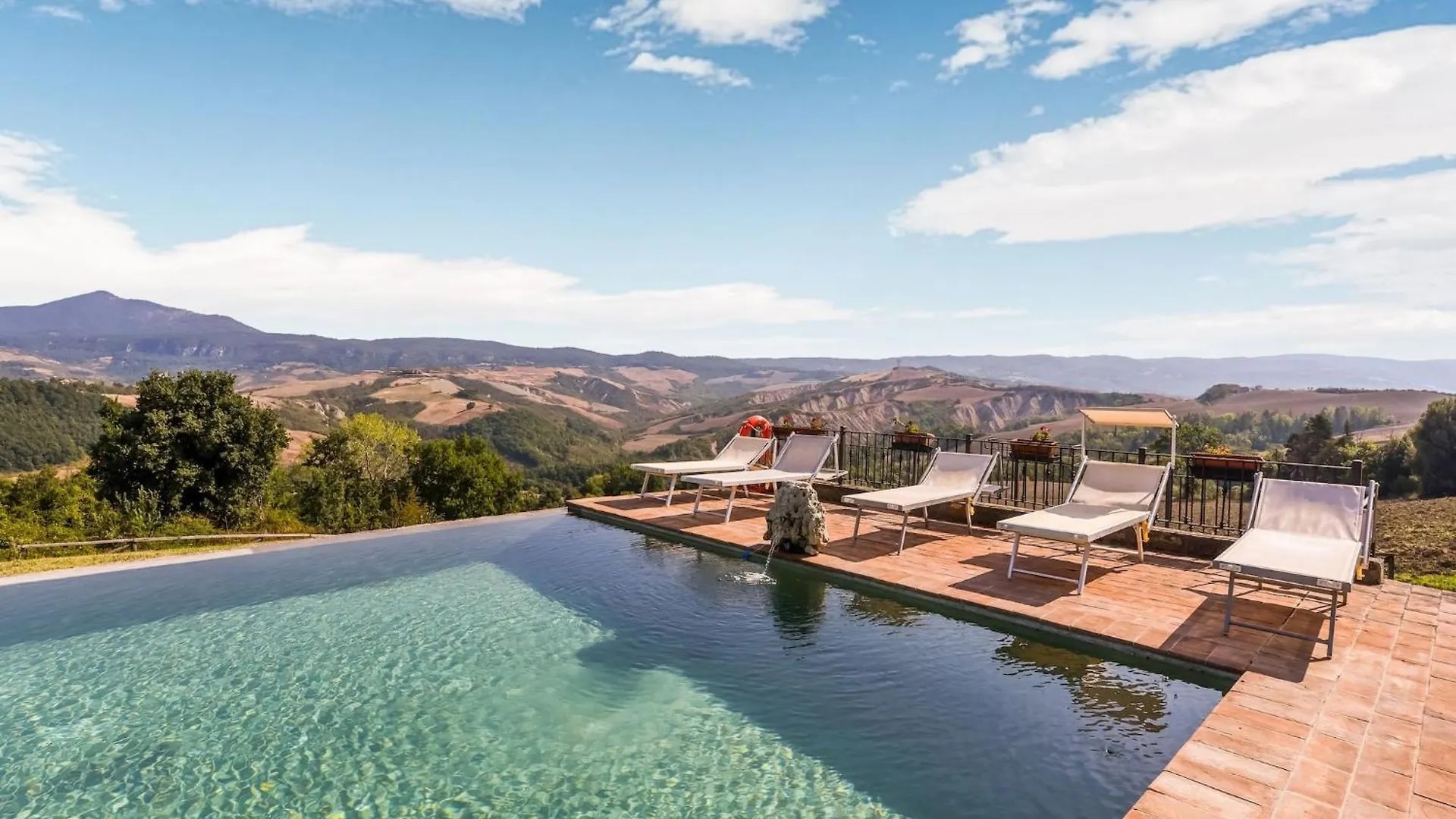 Comfortable Apartment With Stunning Views Near Hot Springs Celle sul Rigo